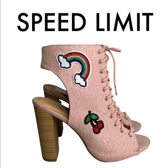 Speed Limit 98 Shoes - SPEED LIMIT TAN HEELED BOOTIES SIZE 8